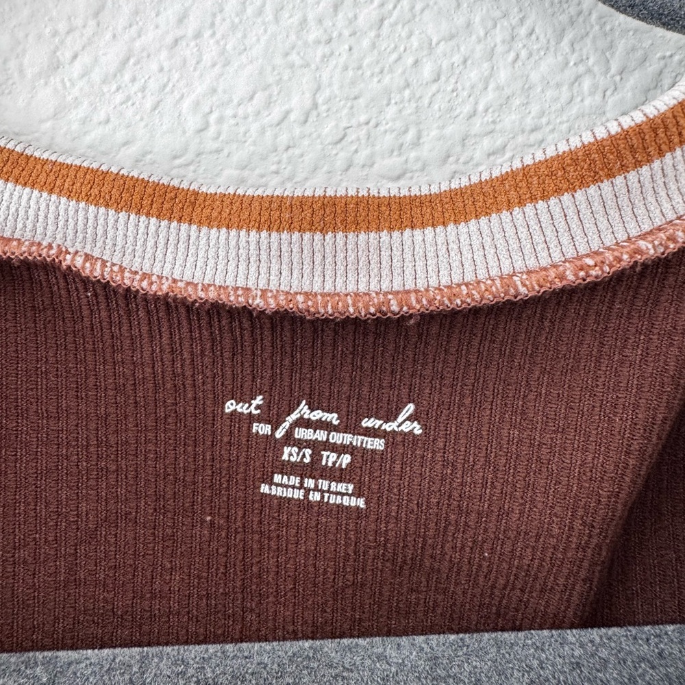 Brown Ribbed Crop Top - Picture 3 of 3